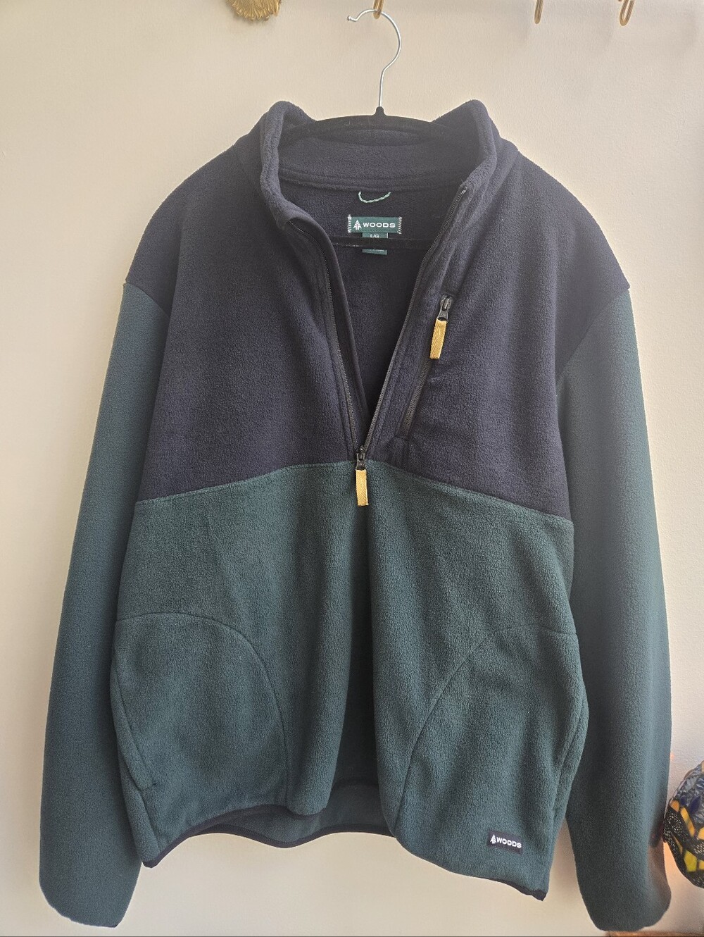 WOODS Colorblock Fleece Size Large